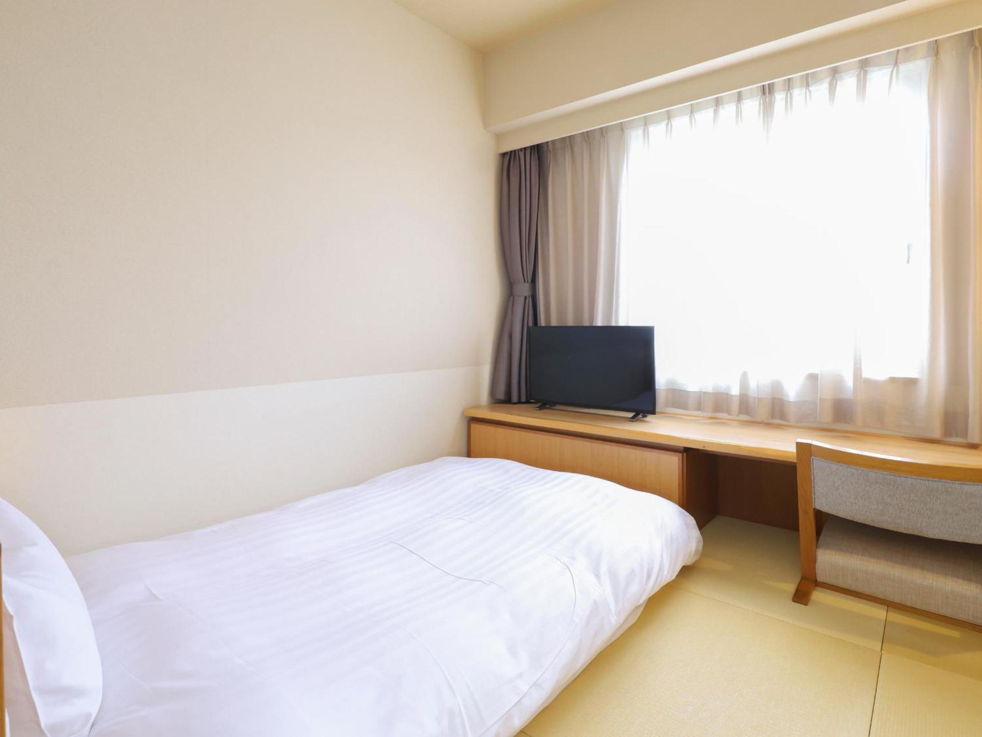 Dormy Inn Cu Exteriér fotografie